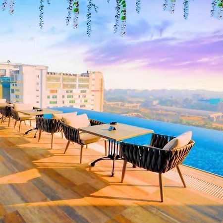 Best Western Plus Maya - Luxury Collection Hotel Dhaka Exterior photo