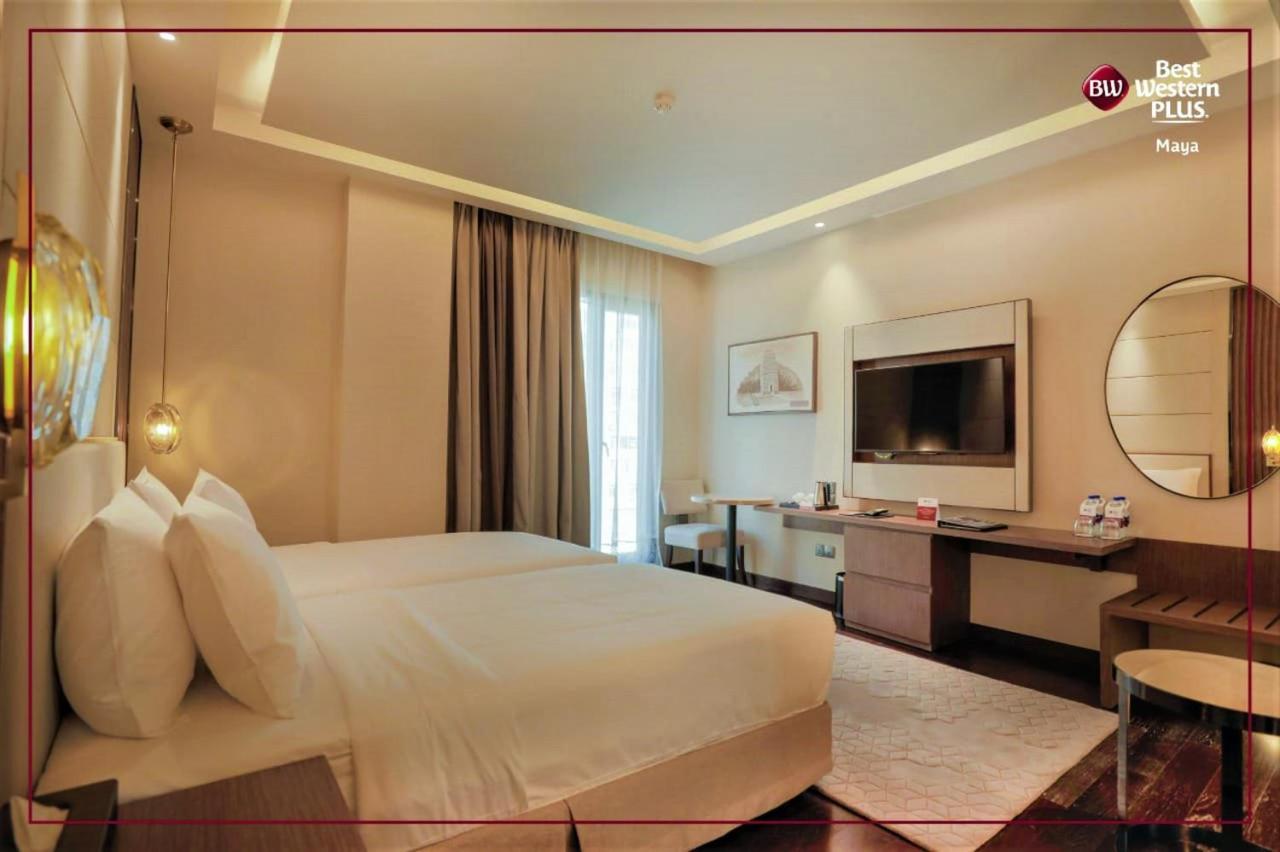 Best Western Plus Maya - Luxury Collection Hotel Dhaka Exterior photo