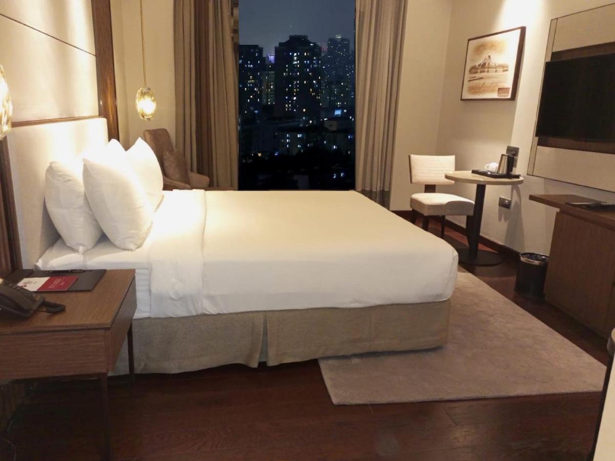Best Western Plus Maya - Luxury Collection Hotel Dhaka Exterior photo