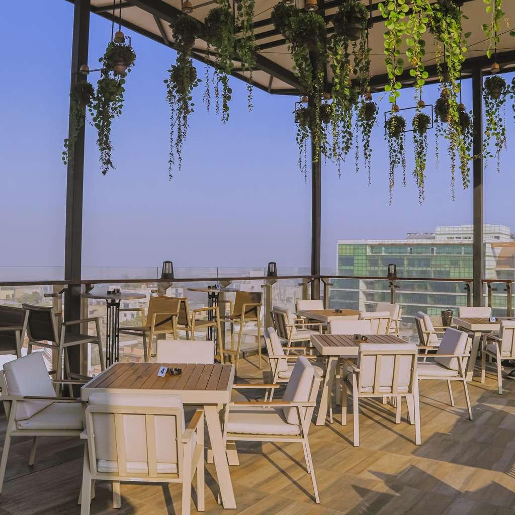 Best Western Plus Maya - Luxury Collection Hotel Dhaka Restaurant photo